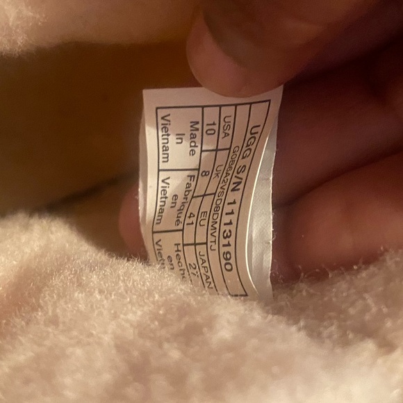 UGG Women’s Classic Clear Mini Size 10 - Picture 4 of 8